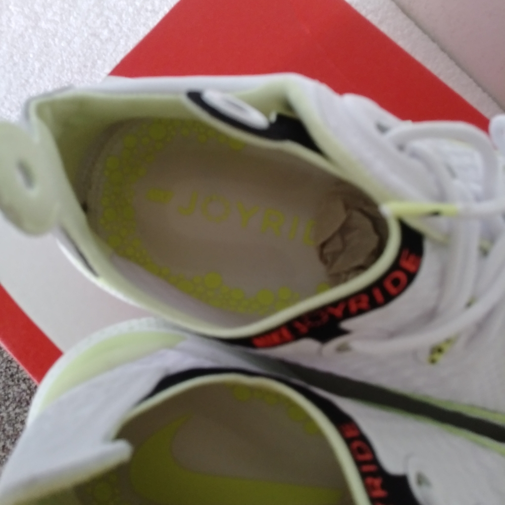 NIKE JOYRIDE SNEAKERS